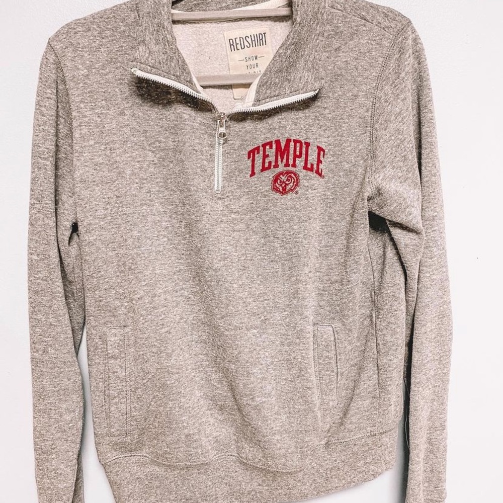 temple crew neck